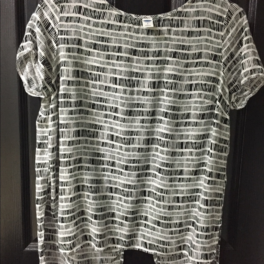 Old navy open back top